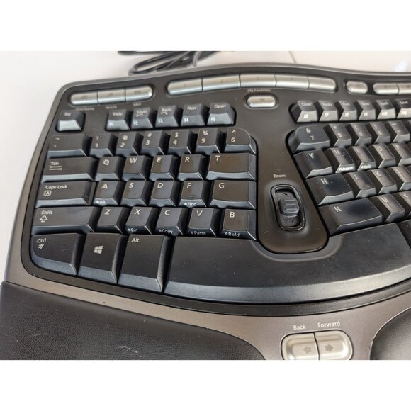 Microsoft Natural Ergonomic Keyboard 4000 USB Wired - Cleaned - Picture 5 of 6